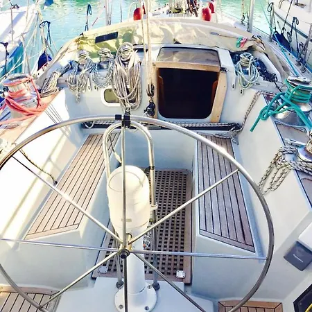 Baloss Sail Adventure * Catania